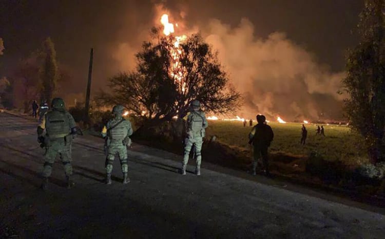 Explosión en Tlahuelilpan deja cerca de 100 Muertos