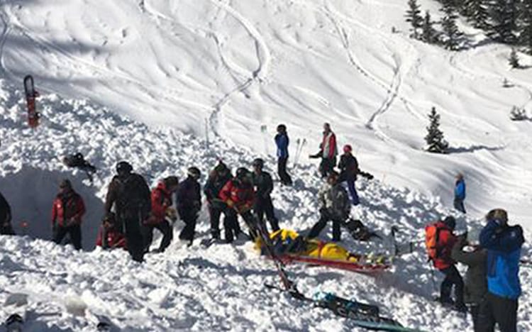 Avalancha en Taos Ski Valley sepulta a varias personas
