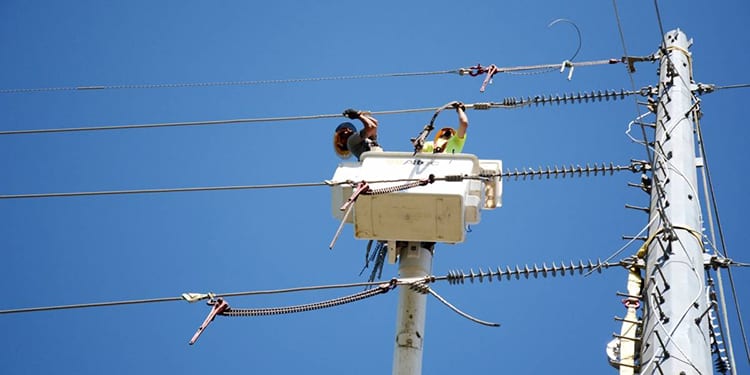 Surgen Obstáculo para privatizar sistema eléctrico de Puerto Rico