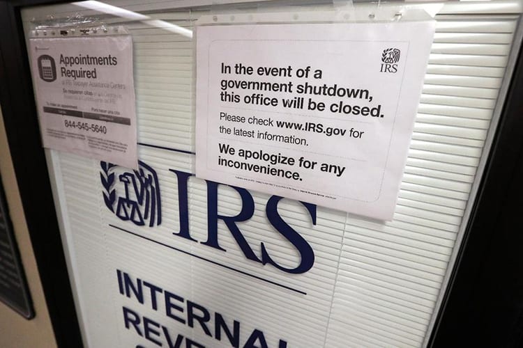IRS: Shutdown caused ‘shocking’ drop in phone help