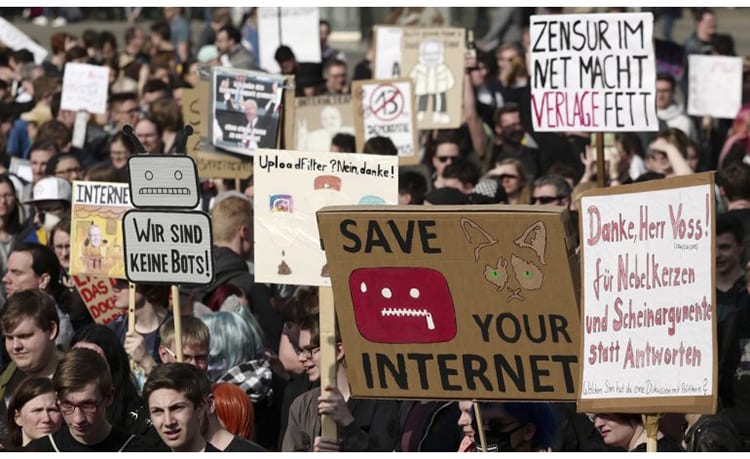 Protesta en Alemania: “Salva tu Internet”