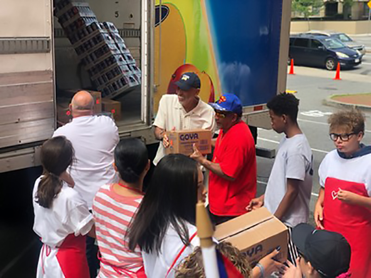 Goya Foods Donated Food in Celebration of the Puerto Rican Festival