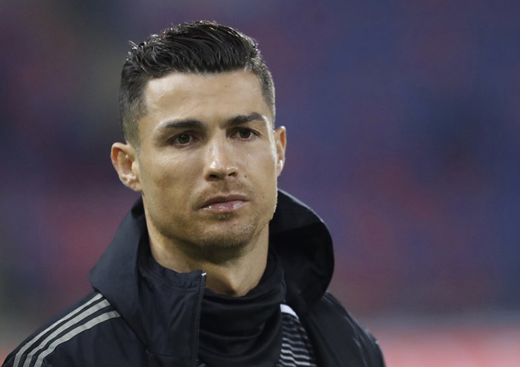 Abogados de Cristiano Ronaldo quieren arbitraje privado