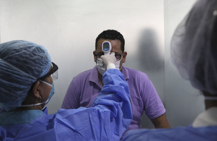 Guatemala prohíbe ingreso a europeos por coronavirus