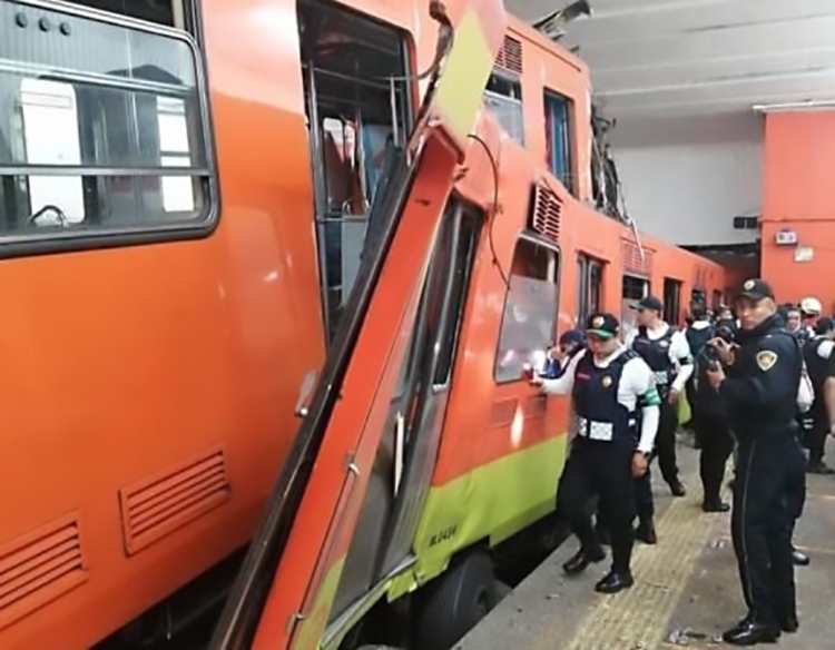 Chocan dos trenes del metro en Ciudad de México