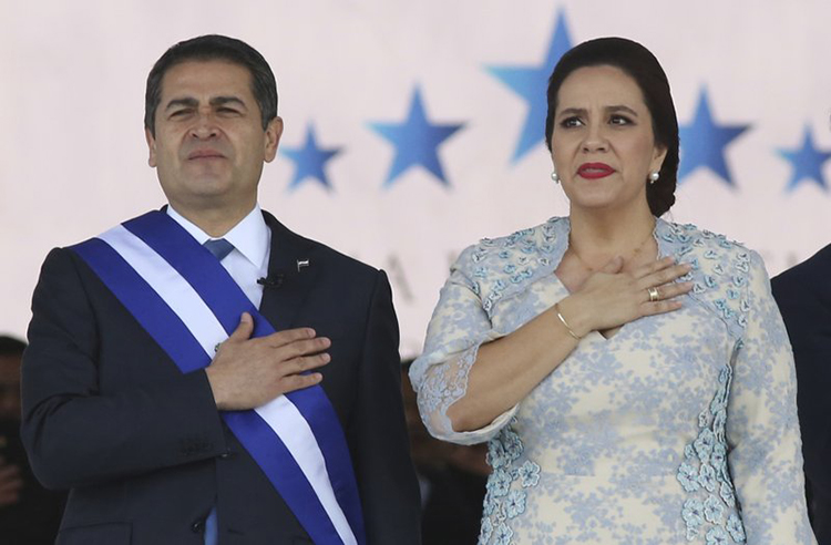 El presidente de Honduras y su esposa tienen coronavirus
