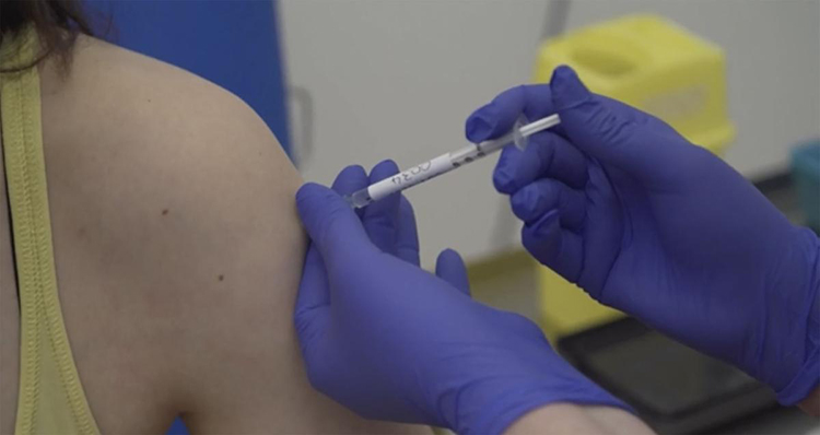Rusia inicia pruebas clínicas de vacuna para coronavirus