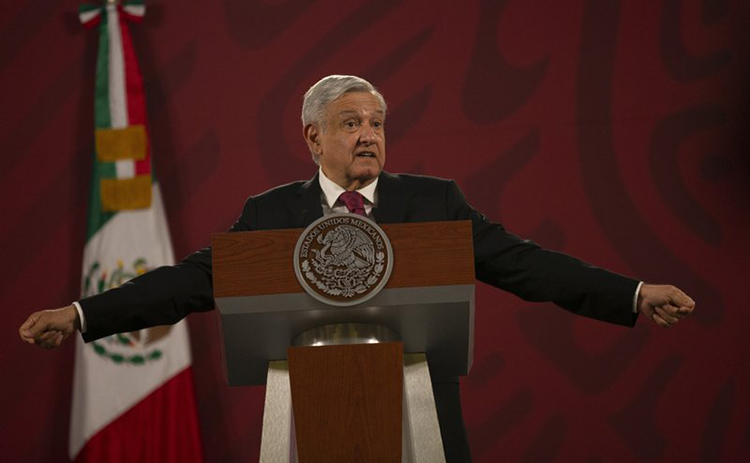 Presidente mexicano visita estados afectados por violencia