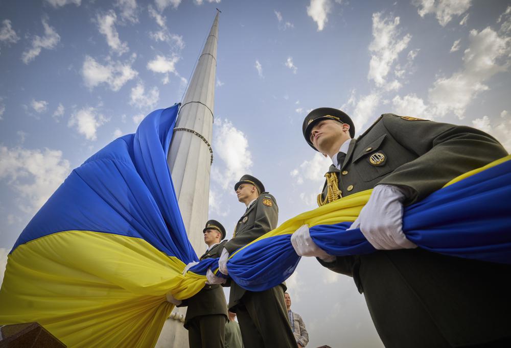 Crece temor a ataque Ruso antes de fiesta nacional Ucraniana