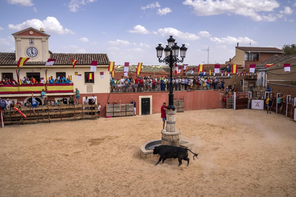 Ola de muertes en España pone fiestas taurinas bajo la lupa