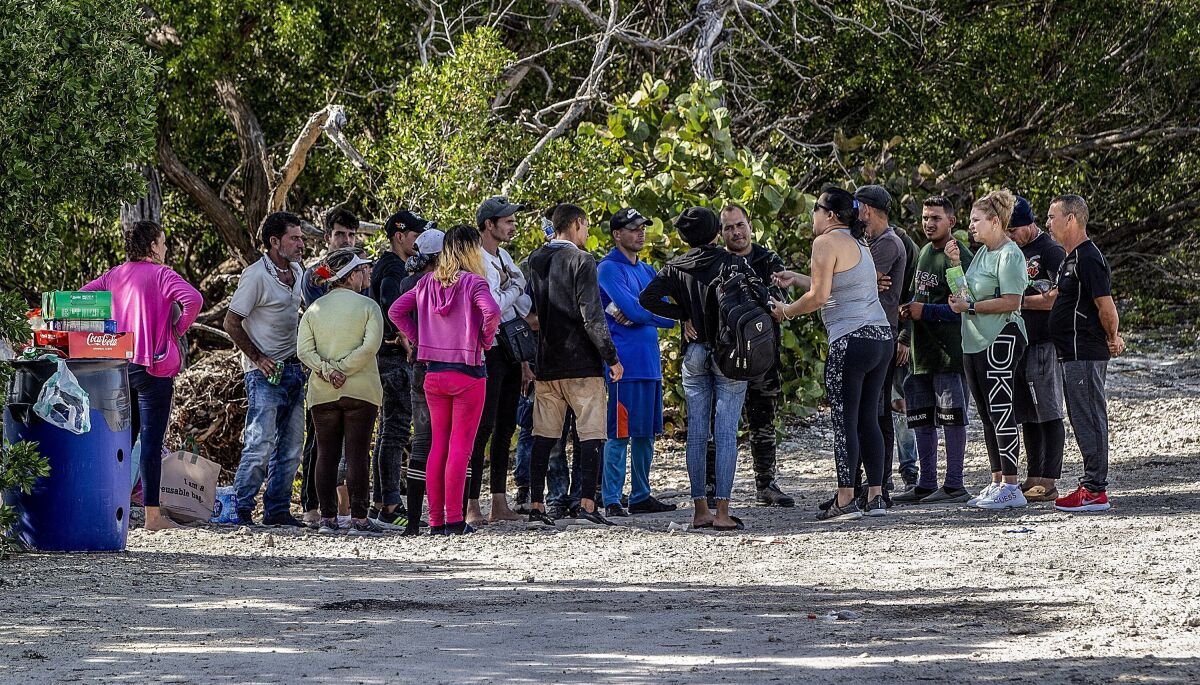 Cruceros rescatan a más migrantes frente a costas de Florida